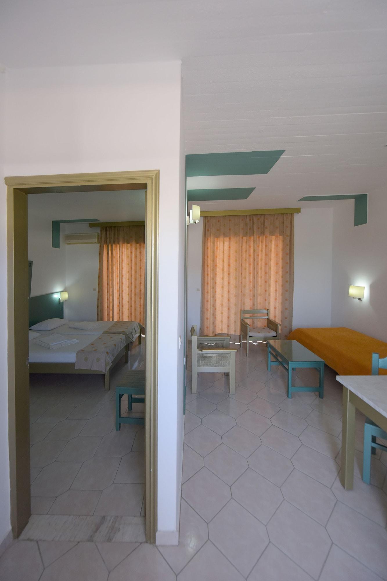 Trianta Aparthotel Ialysos (Rhodes)