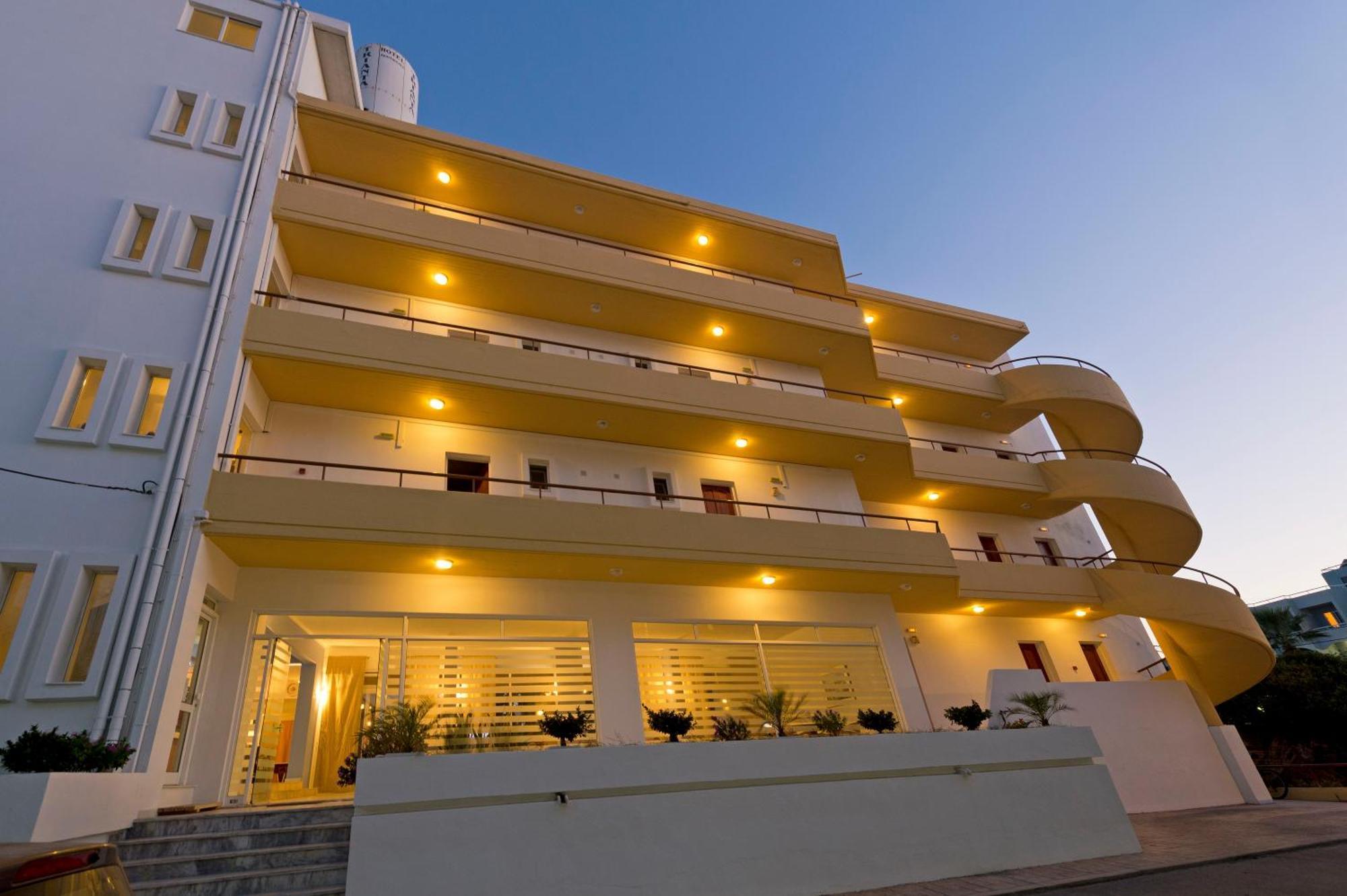 Trianta Aparthotel 2*