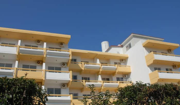 Aparthotel Trianta 2*